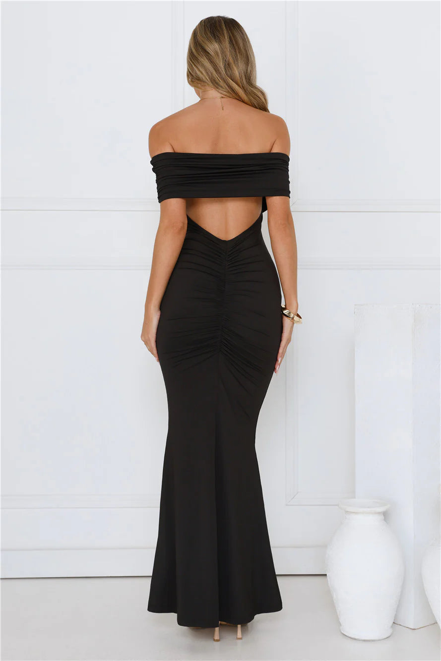 Vibe On Point Off Shoulder Maxi Dress Black